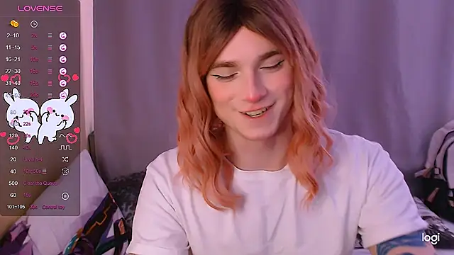 Snapshot of Alice_Hells chatting on 02.10.25 Alice Hells online show from 02.10.25