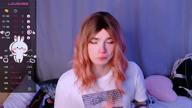 Snapshot of Alice_Hells chatting on 02.20.25 Alice Hells online show from 02.20.25