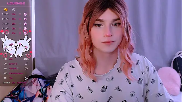 Snapshot of Alice_Hells chatting on 03.08.25 Alice Hells online show from 03.08.25