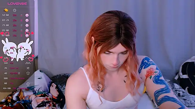 Snapshot of Alice_Hells chatting on 03.17.25 Alice Hells online show from 03.17.25