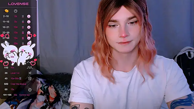 Snapshot of Alice_Hells chatting on 03.20.25 Alice Hells online show from 03.20.25