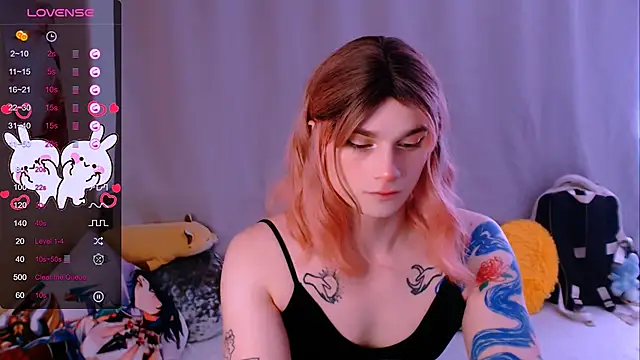 Snapshot of Alice_Hells chatting on 09.11.25 Alice Hells online show from 09.11.25