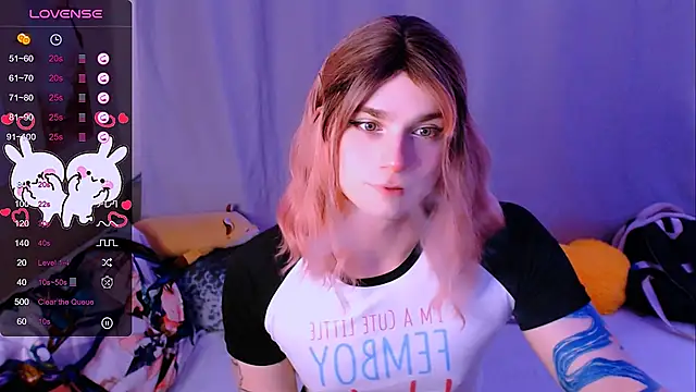 Snapshot of Alice_Hells chatting on 09.27.25 Alice Hells online show from 09.27.25