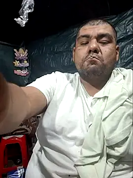 Snapshot of sweetdickmagic chatting on 01.15.26 sweetdickmagic online show from 01.15.26