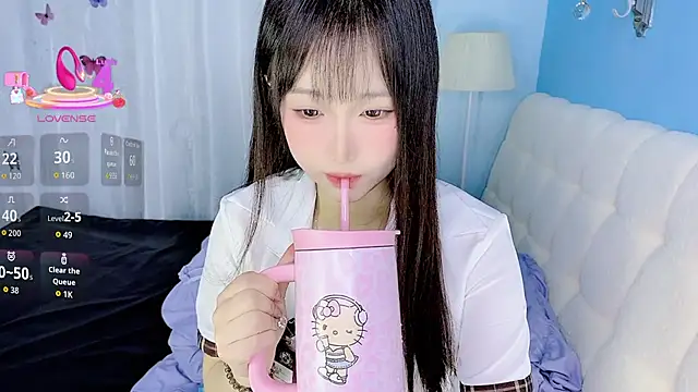 Snapshot of -Wendy__ chatting on 02.12.26 -Wendy online show from 02.12.26