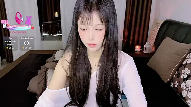 Snapshot of -Wendy__ chatting on 07.24.26 -Wendy online show from 07.24.26