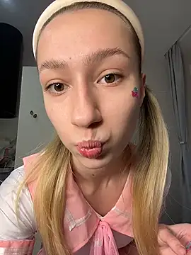 Lia  Love online show from 12.01.25