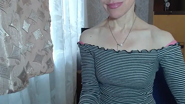 Snapshot of Pepper_mur chatting on 02.04.25 Pepper mur online show from 02.04.25