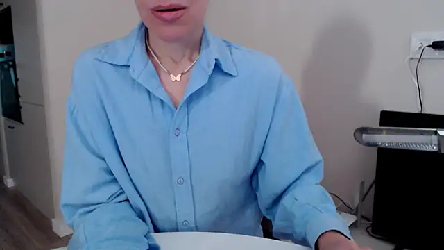 Snapshot of Pepper_mur chatting on 02.23.25 Pepper mur online show from 02.23.25