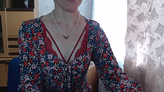 Snapshot of Pepper_mur chatting on 03.10.25 Pepper mur online show from 03.10.25