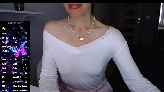 Snapshot of Pepper_mur chatting on 10.04.25 Pepper mur online show from 10.04.25