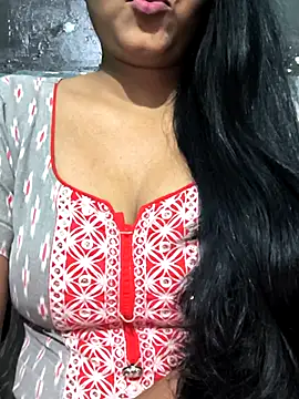 Snapshot of NEETU-89 chatting on 11.30.25 NEETU-89 online show from 11.30.25