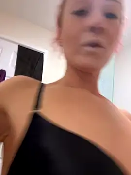 SweetSolez online show from 09.20.25