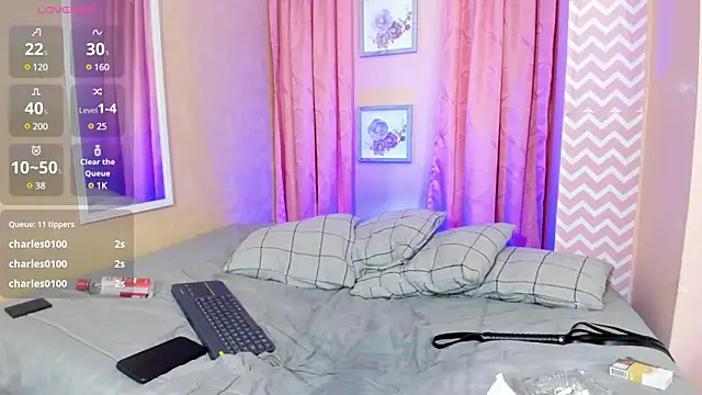 Snapshot of blaiine_colfer chatting on 01.12.25 blaiine colfer online show from 01.12.25