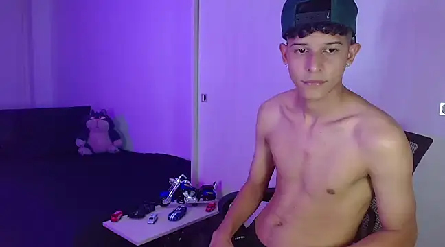 Snapshot of LiamGadiell chatting on 02.09.25 LiamGadiell online show from 02.09.25