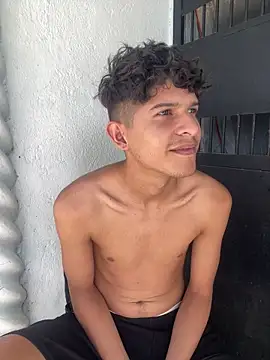 Snapshot of LiamGadiell chatting on 03.06.26 LiamGadiell online show from 03.06.26