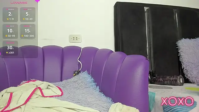 Kala Alia online show from 11.05.25