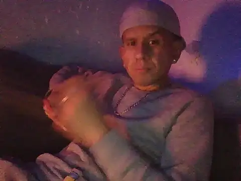 oiram27 online show from 12.15.25