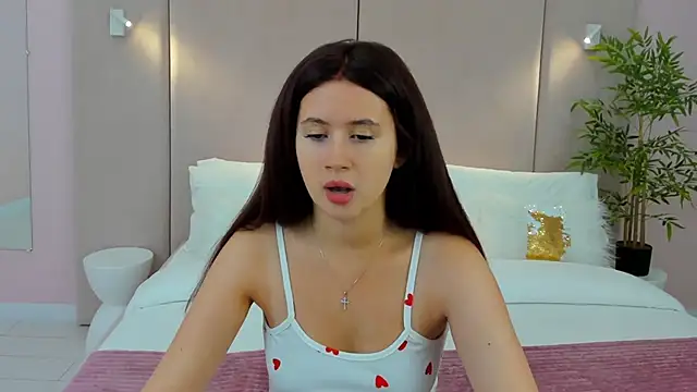 milaleoneli online show from 01.19.25