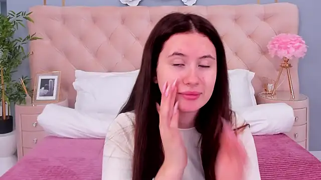 milaleoneli online show from 01.27.25