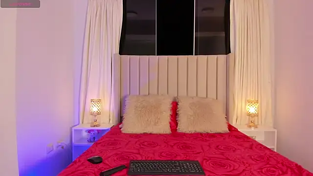 Snapshot of Aliison_Smith chatting on 02.26.26 Aliison Smith online show from 02.26.26