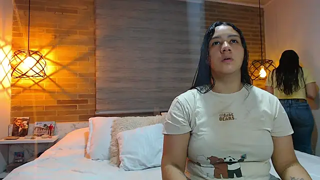 Scarlett Jazmin online show from 11.26.25