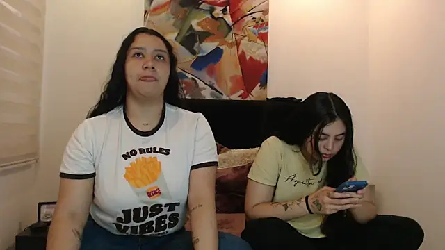 Snapshot of Scarlett_Jazmin chatting on 06.20.26 Scarlett Jazmin online show from 06.20.26