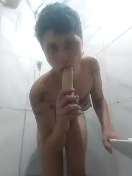 Snapshot of Luci_foxx chatting on 09.28.25 Luci foxx online show from 09.28.25