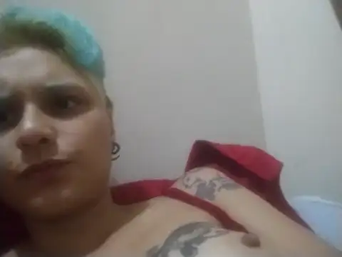 Snapshot of Luci_foxx chatting on 10.30.25 Luci foxx online show from 10.30.25