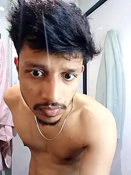 Snapshot of skinnyyyyyyyyy chatting on 10.19.25 skinnyyyyyyyyy online show from 10.19.25