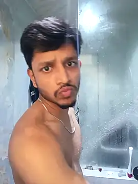 Snapshot of skinnyyyyyyyyy chatting on 10.20.25 skinnyyyyyyyyy online show from 10.20.25