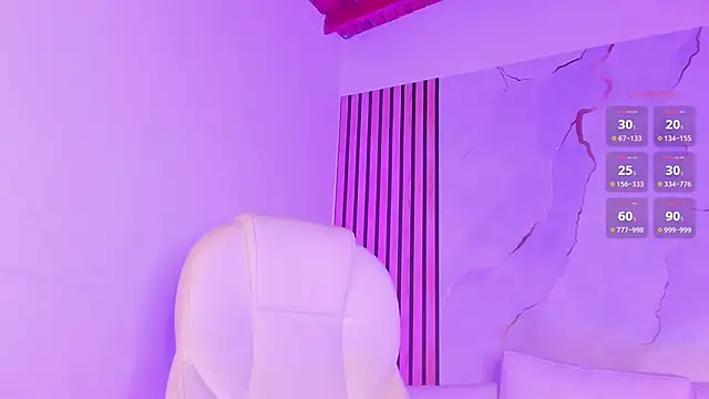 MiaCavallii  online show from 10.25.25