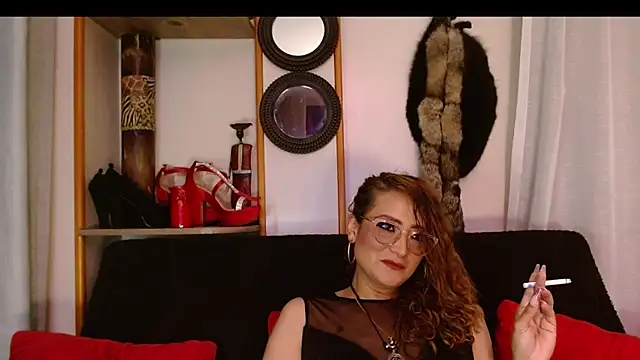 Snapshot of AdeleMourfg chatting on 02.16.25 AdeleMourfg online show from 02.16.25