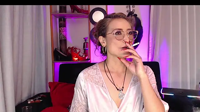 Snapshot of AdeleMourfg chatting on 02.23.25 AdeleMourfg online show from 02.23.25