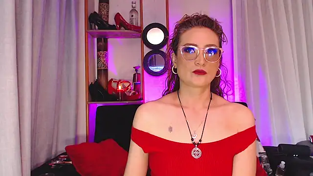 Snapshot of AdeleMourfg chatting on 03.01.25 AdeleMourfg online show from 03.01.25