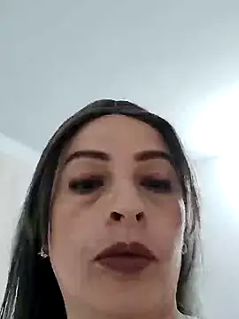 Snapshot of _Prinscarlet_ chatting on 12.14.24 Prinscarlet online show from 12.14.24