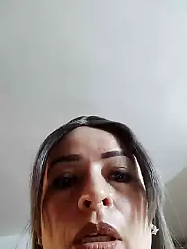 Snapshot of _Prinscarlet_ chatting on 12.23.24 Prinscarlet online show from 12.23.24