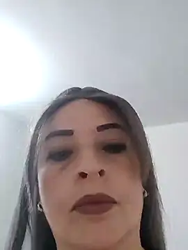 Snapshot of _Prinscarlet_ chatting on 01.06.25 Prinscarlet online show from 01.06.25