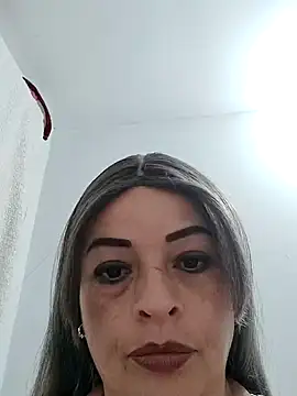 Snapshot of _Prinscarlet_ chatting on 01.15.25 Prinscarlet online show from 01.15.25