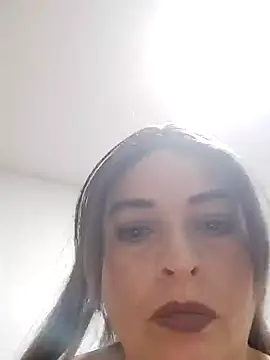 Snapshot of _Prinscarlet_ chatting on 02.05.25 Prinscarlet online show from 02.05.25