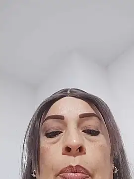 Snapshot of _Prinscarlet_ chatting on 03.22.25 Prinscarlet online show from 03.22.25