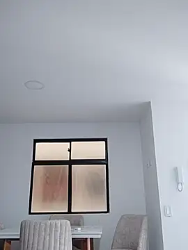 Snapshot of _Prinscarlet_ chatting on 11.02.25 Prinscarlet online show from 11.02.25