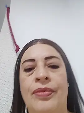 Snapshot of _Prinscarlet_ chatting on 11.16.25 Prinscarlet online show from 11.16.25