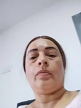 Snapshot of _Prinscarlet_ chatting on 12.15.25 Prinscarlet online show from 12.15.25