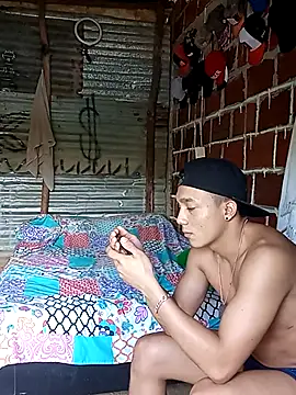 Snapshot of tayson_ chatting on 01.22.25 tayson  online show from 01.22.25