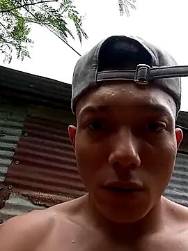 Snapshot of tayson_ chatting on 03.15.25 tayson  online show from 03.15.25