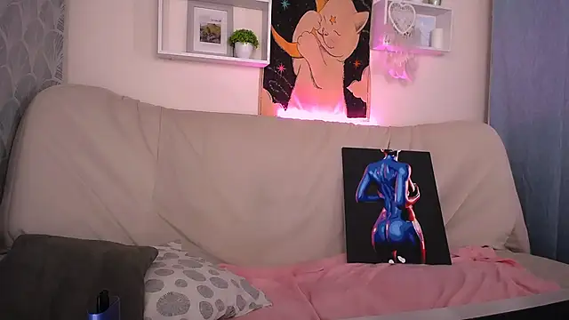 EmmaKeam online show from 01.23.25