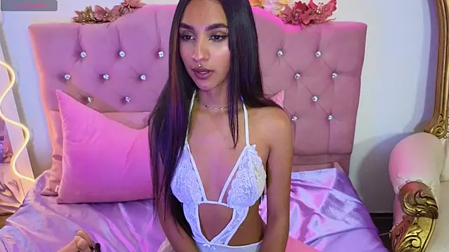 Snapshot of Jazmin_tay chatting on 01.28.25 Jazmin tay online show from 01.28.25