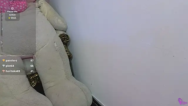 Snapshot of Jazmin_tay chatting on 02.09.25 Jazmin tay online show from 02.09.25