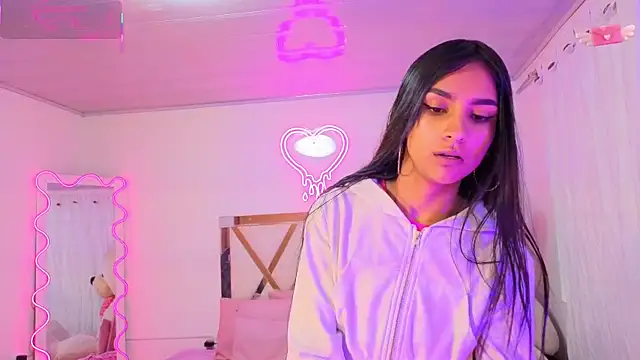 Snapshot of Jazmin_tay chatting on 09.15.25 Jazmin tay online show from 09.15.25